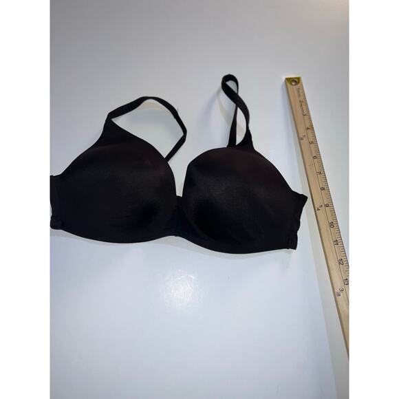 Victoria Secret women’s black body by Victoria lined no wire bra - Picture 4 of 7